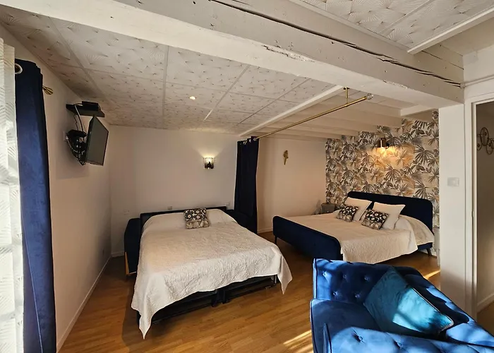 Le Manoir- Cluny